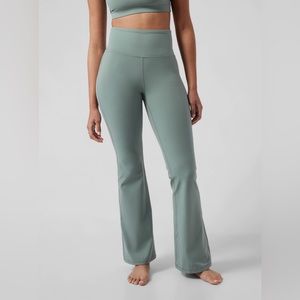 ATHLETA Elation Flare Yoga Pant in Minimalistic Grey